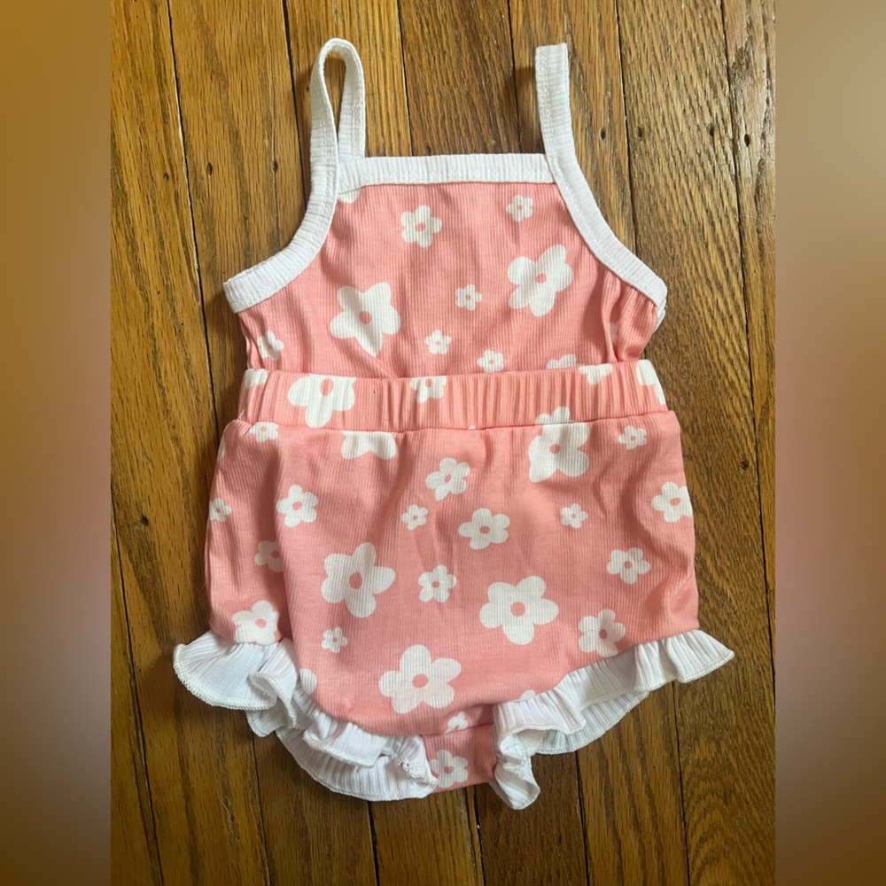 SHEIN Baby Girl Romper pink size 6-9m